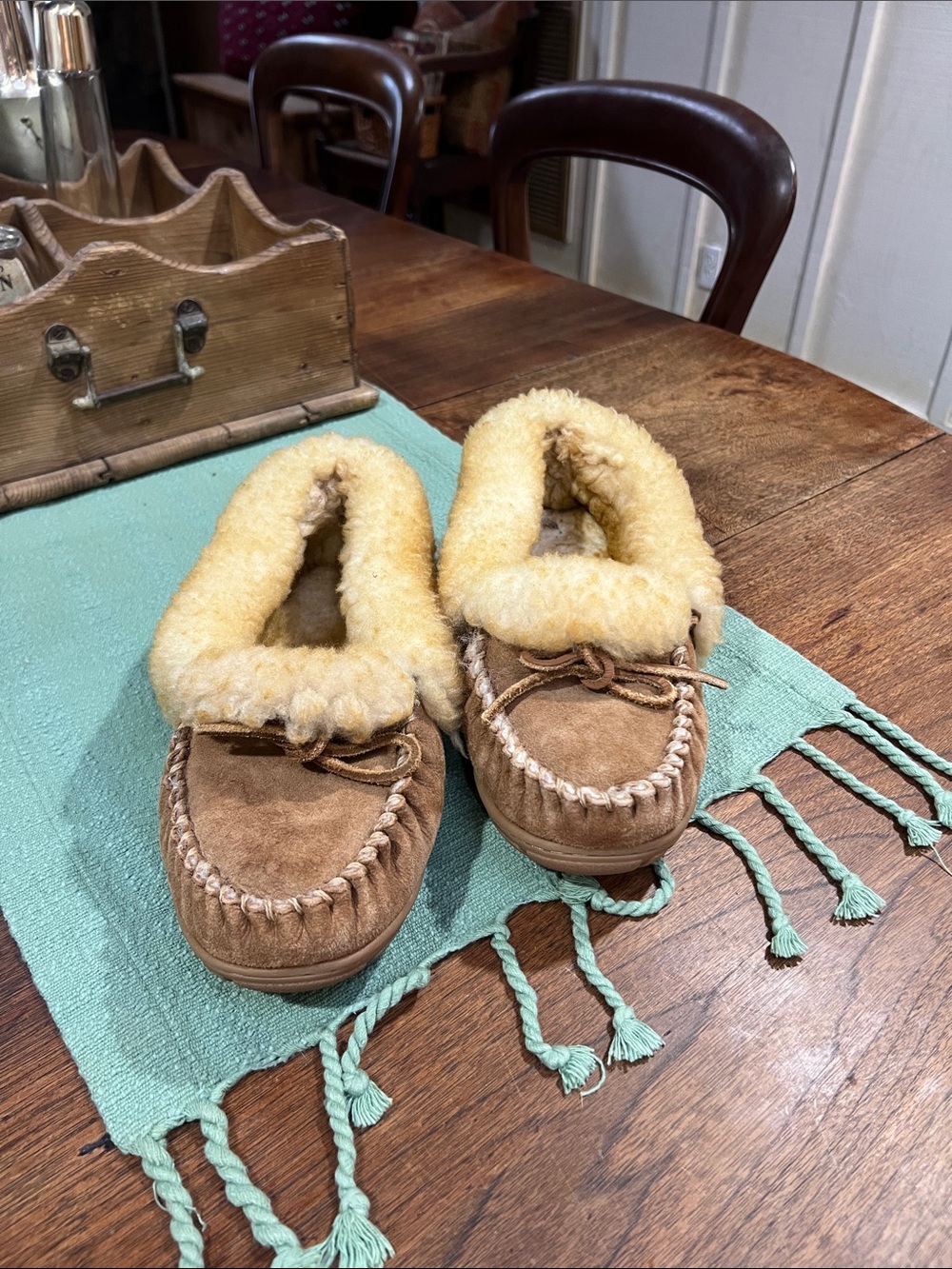 L.L. Bean Wicked Good Slippers